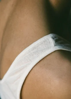 Gentle cashmere tank