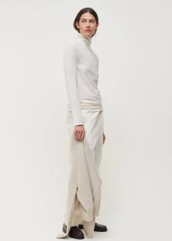 Gentle cashmere turtleneck