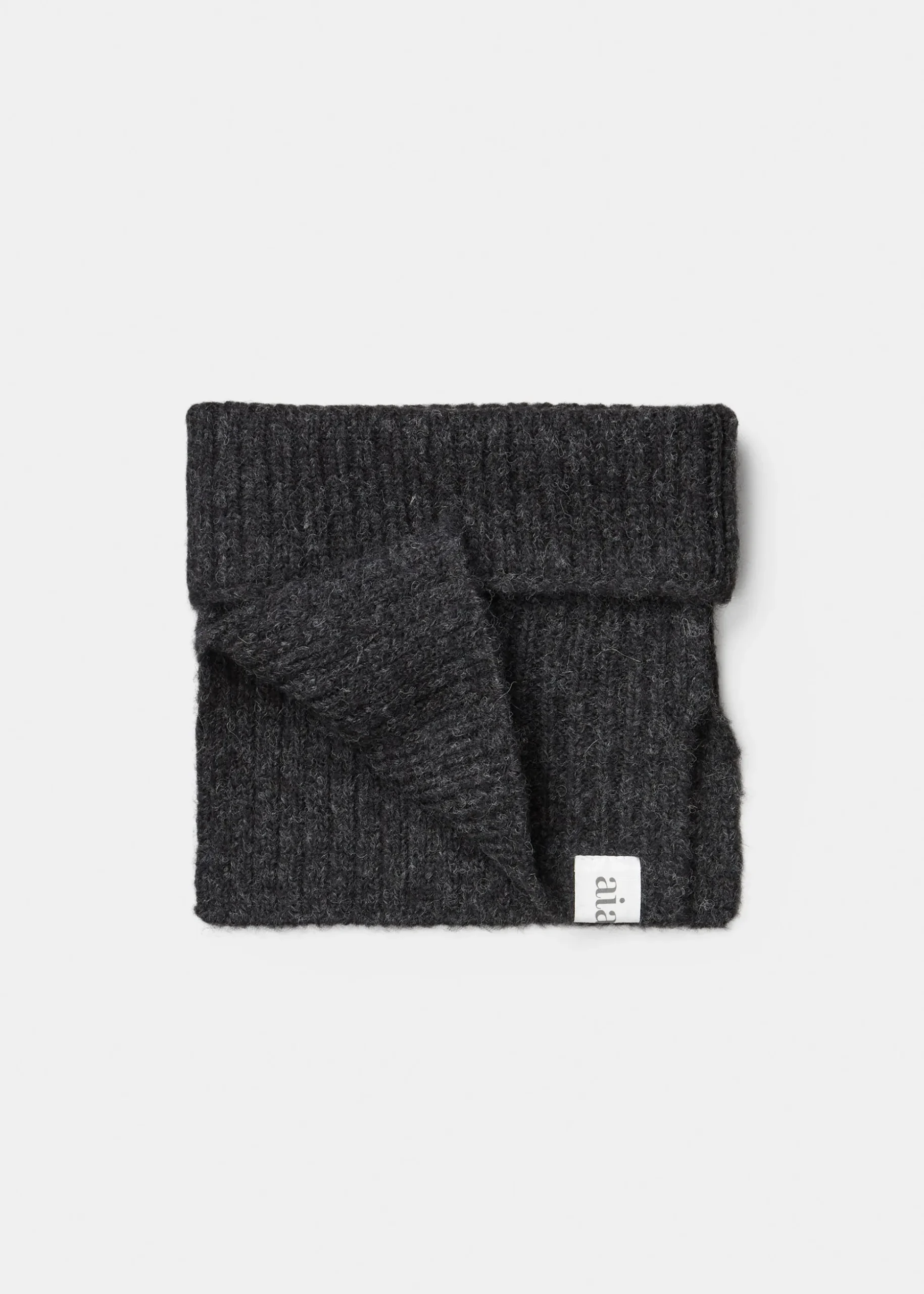 Nellie neck warmer