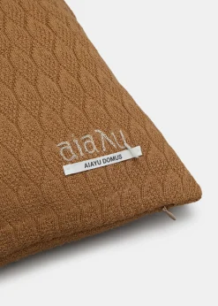 Raul llama wool pillow - 50x50